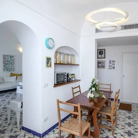Casa Baker Luxury Holiday home